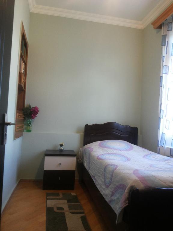Guesthouse Zeinabi Tbilisi Exteriör bild