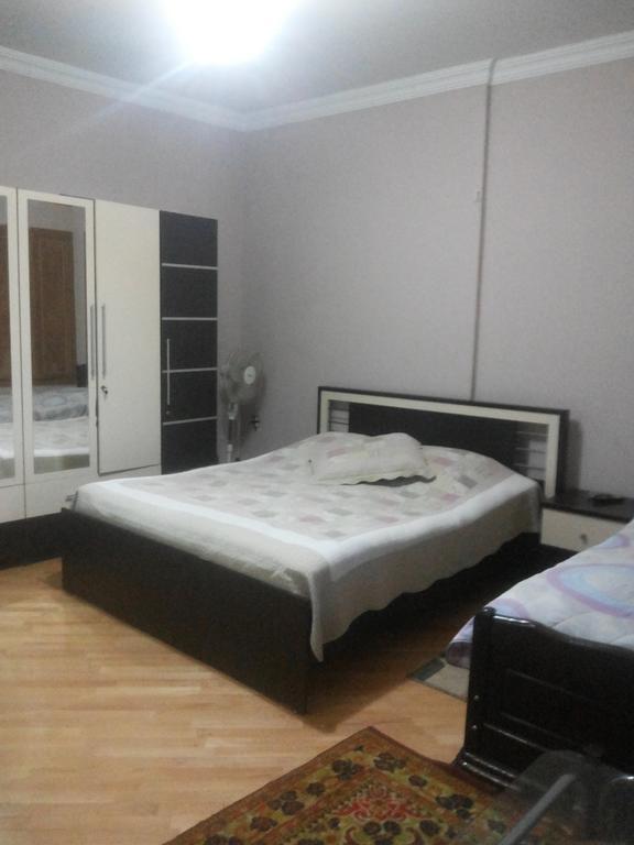 Guesthouse Zeinabi Tbilisi Exteriör bild