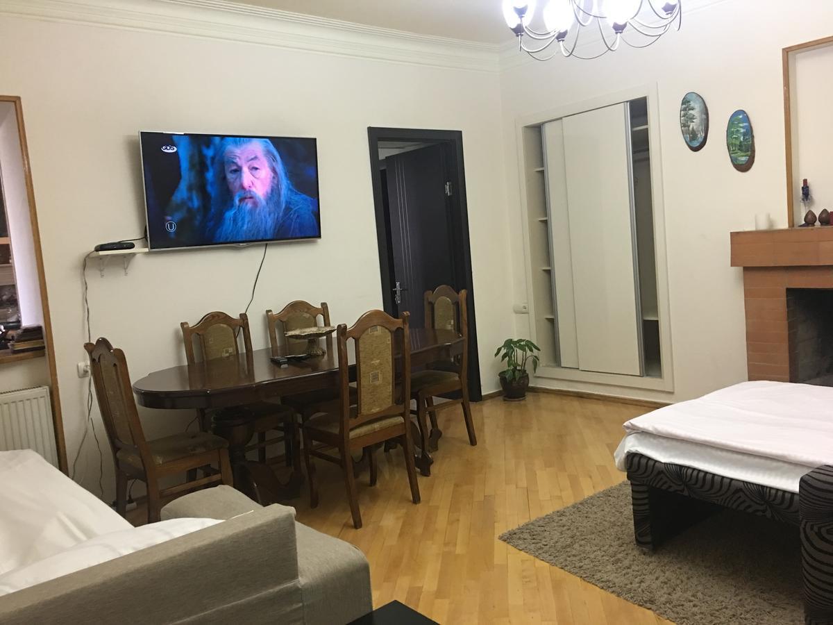 Guesthouse Zeinabi Tbilisi Exteriör bild