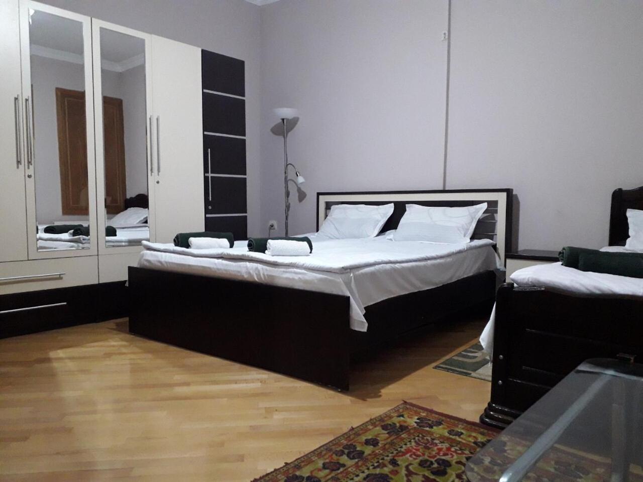 Guesthouse Zeinabi Tbilisi Exteriör bild