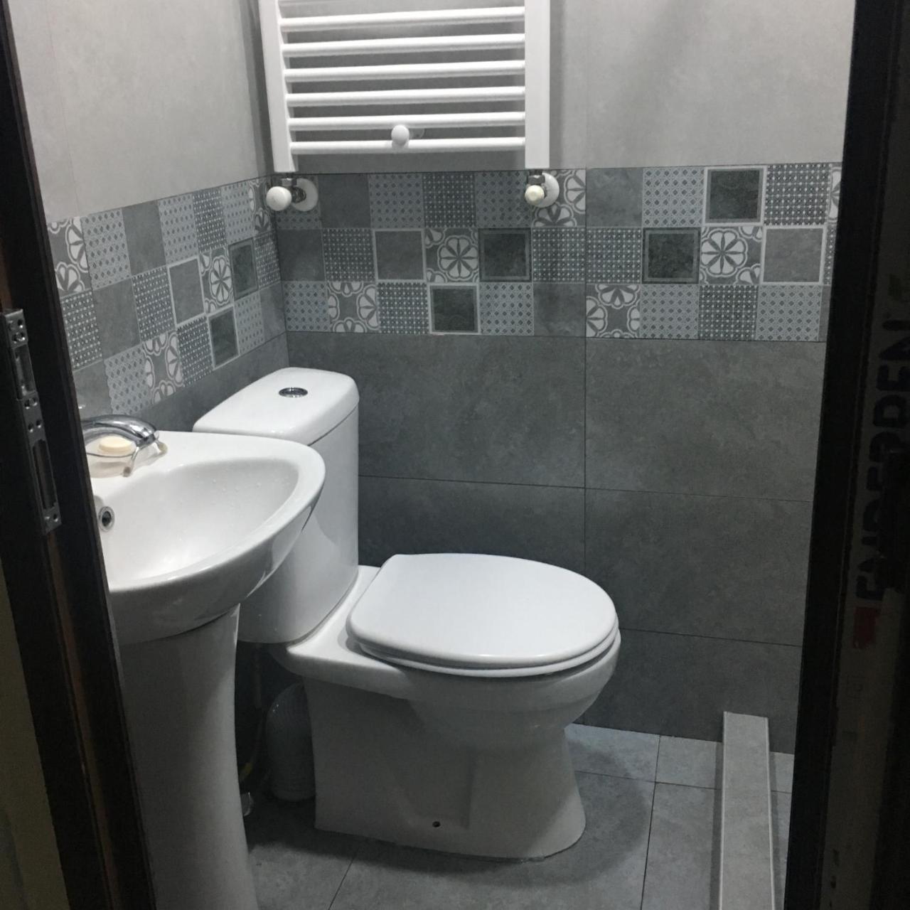 Guesthouse Zeinabi Tbilisi Exteriör bild
