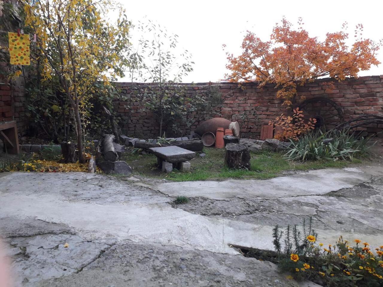 Guesthouse Zeinabi Tbilisi Exteriör bild