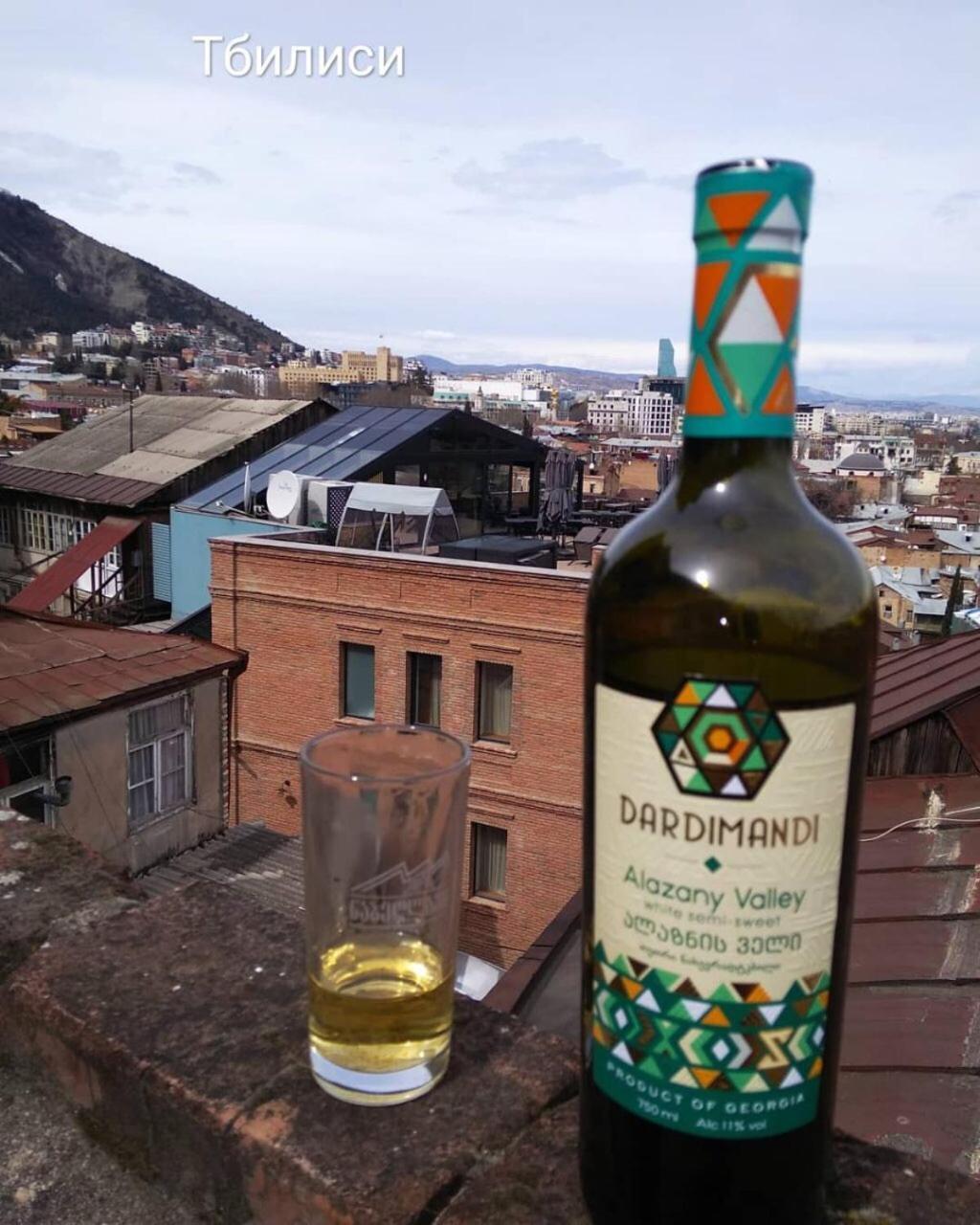 Guesthouse Zeinabi Tbilisi Exteriör bild